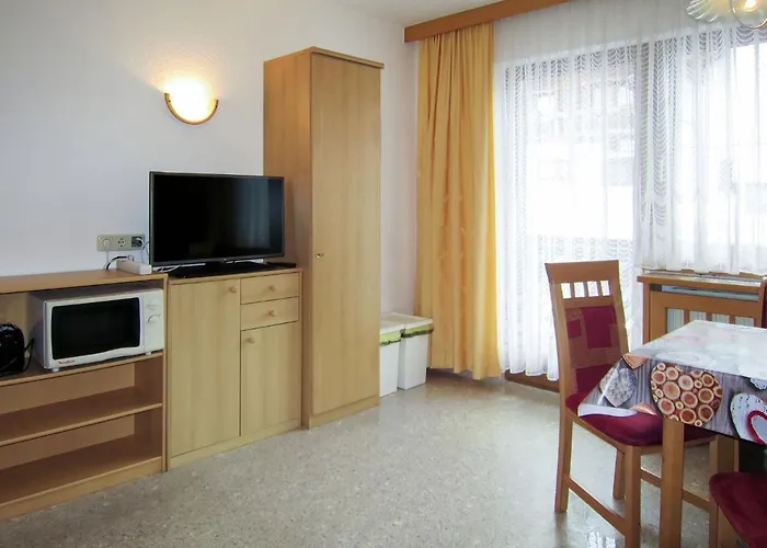 Appartement Beate By Interhome Sölden